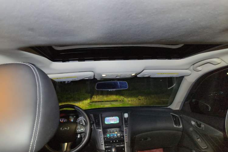 Used Infiniti Q50 2014 3.7L Luxury Sport Edition Headliner