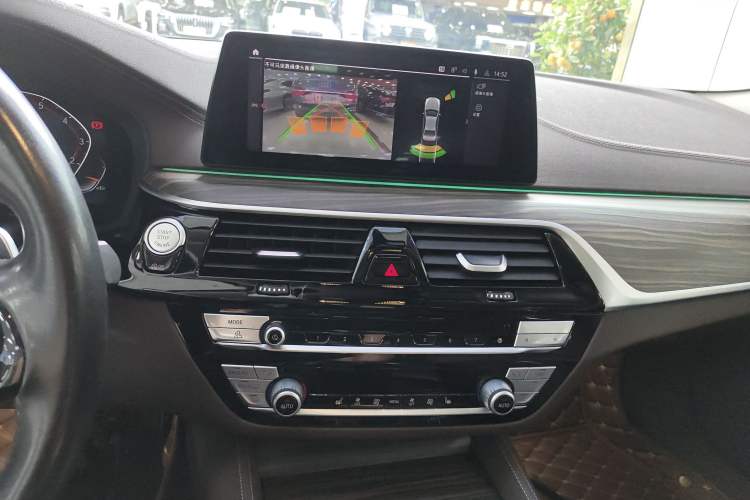 Used BMW 5 Series 2020 530Li Leading Edition Luxury Package
