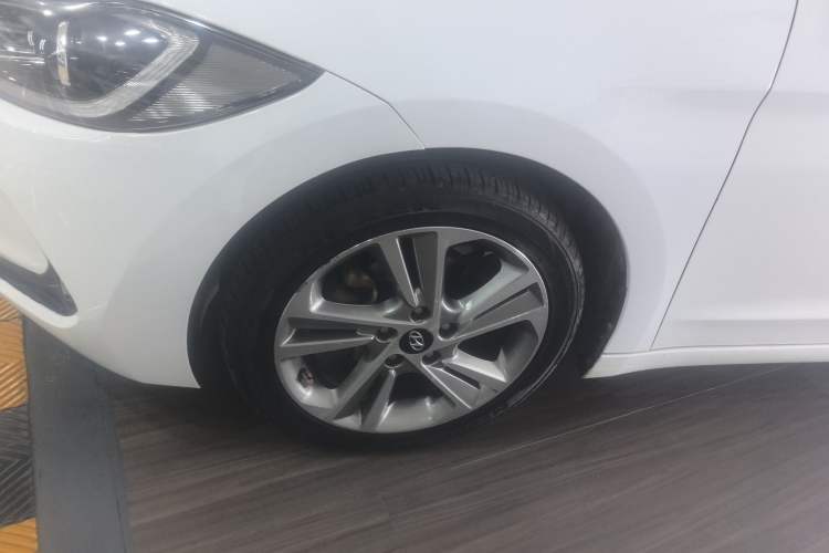 Used Hyundai Elantra (6th Generation / Lingdong) 2016 1.6L Automatic ZhiXuan – Elite Version
