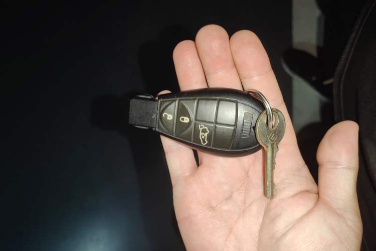 Used Jeep Grand Cherokee 2011 3.6L Luxury Edition
