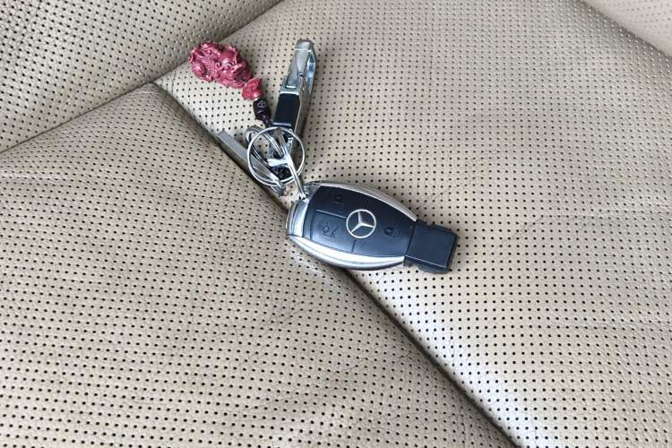Used Mercedes-Benz S-Class 2010 S 350 L Luxury Model Vehicle Key