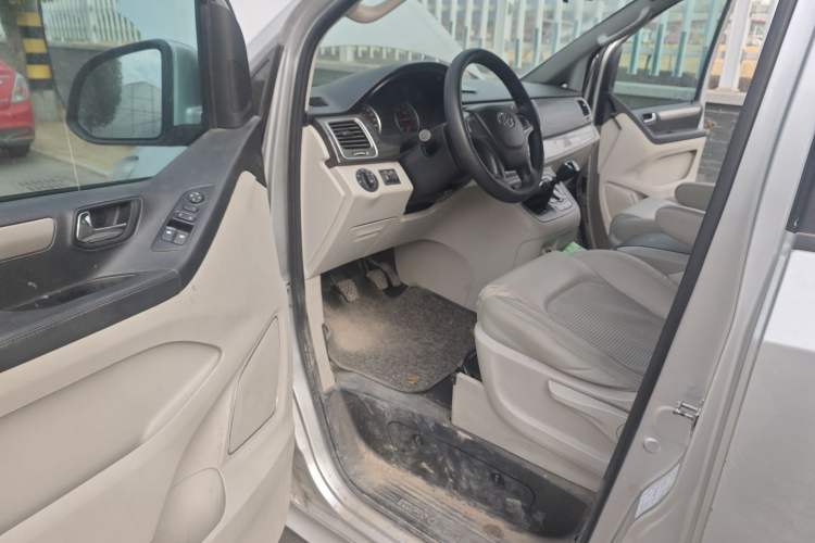 Used SAIC MAXUS G10 2016 1.9T Manual Elite Edition Diesel China IV
