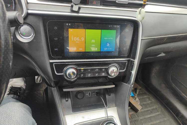 Used MG 6 2017 20T Manual Luxury Smart Connect Version China V Standard Audio And AC Panel