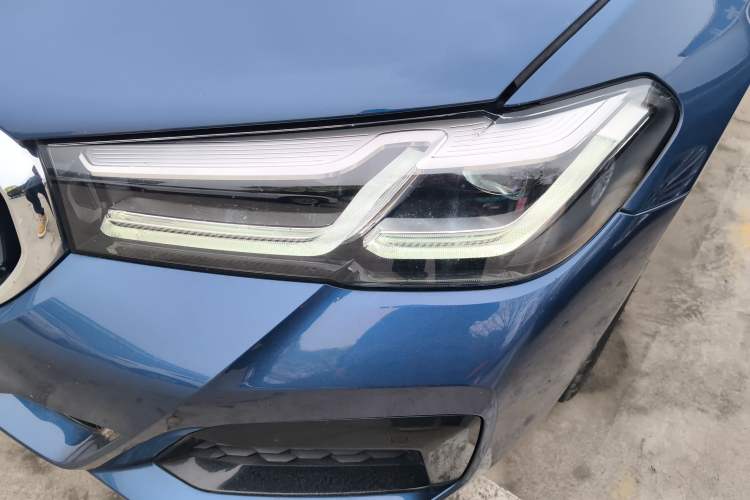 Used BMW 5 Series 2021 525Li M Sport Package Left Front Headlight
