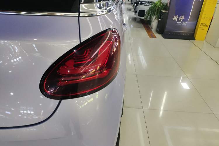 Used Wuling Bingo 2025 410 km Lingxi Deluxe Edition Exterior 3