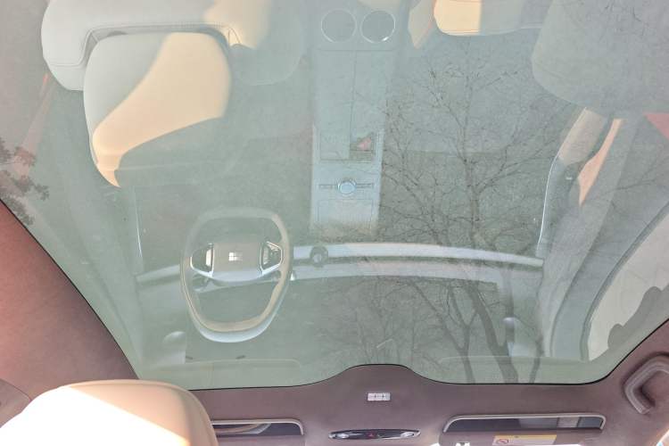 Used Geely Galaxy E8 2024 620 km All-Wheel-Drive Dragon Edition