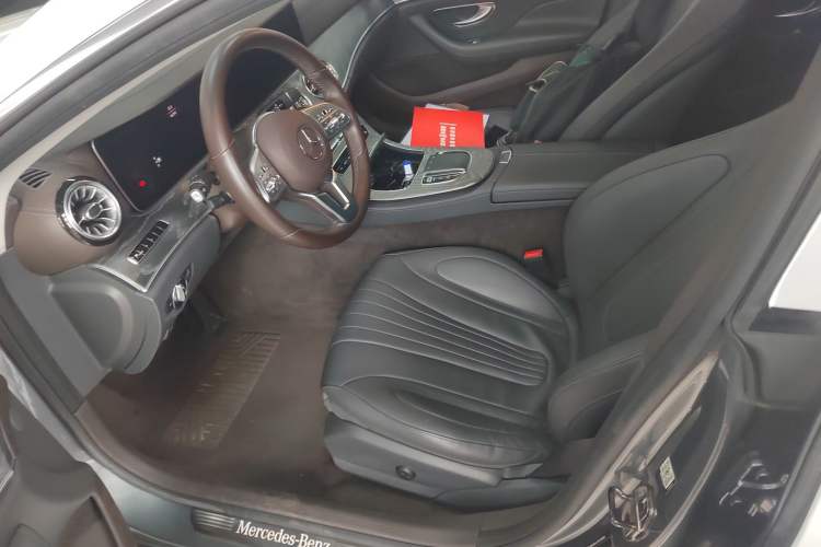 Used Mercedes-Benz CLS 2018 CLS 300 Luxury Model Left Front Seat
