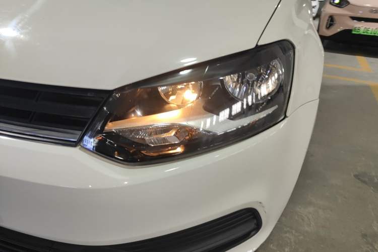 Used Volkswagen Polo 2018 1.5L Automatic Advanced Driving Model
