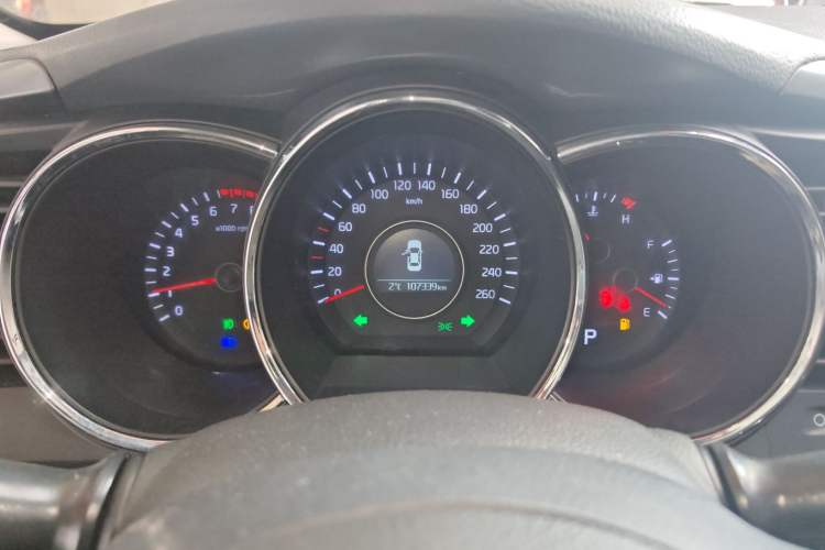 Used Kia K5 2014 2.0L Automatic GL Instrument Cluster