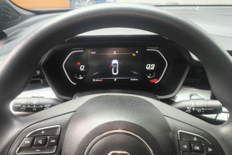 Used MG 5 2021 180 DVVT CVT Youth Luxury Edition
