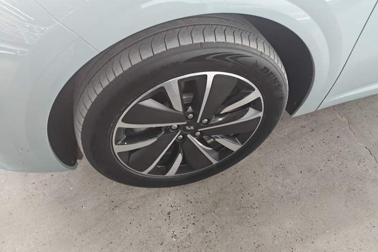 Used Li Auto L6 2025 Max Smart Refresh Edition
