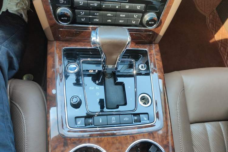 Used Volkswagen Phaeton 2014 3.0L Executive Model