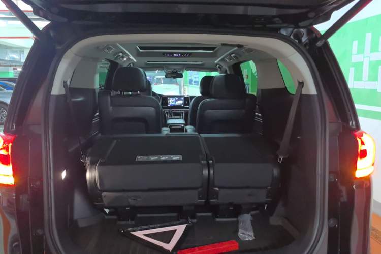 Used GAC Trumpchi M8 2023 Lingxiu Series 390T Prestige Edition