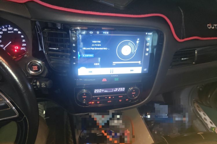 Used Mitsubishi Outlander 2016 2.4L 4x4 Luxury Edition 7-Seater
