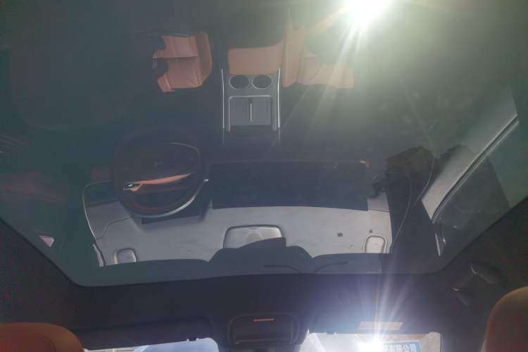 Used XPeng G9 2025 625 Long-Range Max Headliner