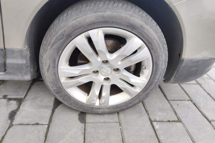 Used Peugeot 3008 2015 2.0L Manual Classic Edition