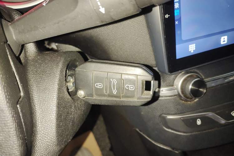 Used Peugeot 408 2014 1.8L Automatic Luxury Edition
