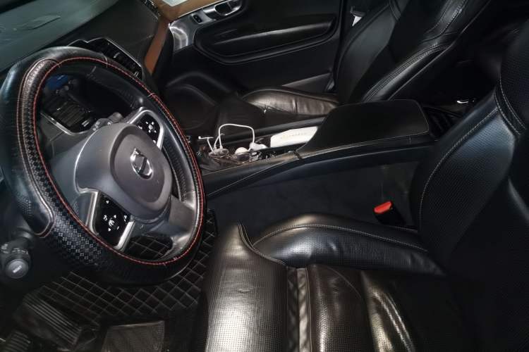 Used Volvo XC90 2018 T6 Prestige 7-Seater
