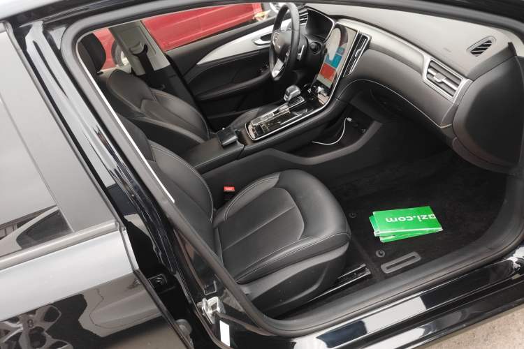 Used Roewe i6 MAX 2020 300TGI Automatic Sporty Cool Edition Right Front Seat