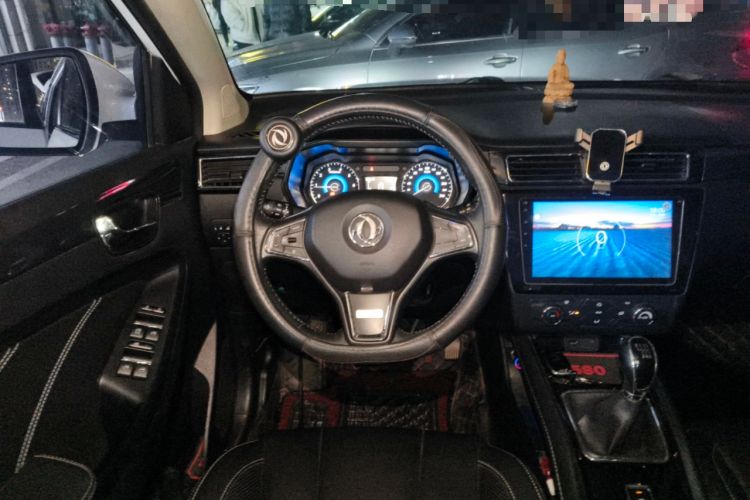 Used Dongfeng Fengon 580 2016 1.5T Manual Luxury Edition