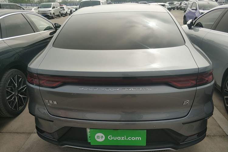 Used BYD Han 2023 EV Champion Edition 715KM Front-Drive Prestige Model Rear