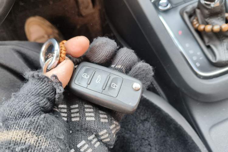 Used Volkswagen Sagitar 2018 1.6L Automatic Comfort Model Vehicle Key