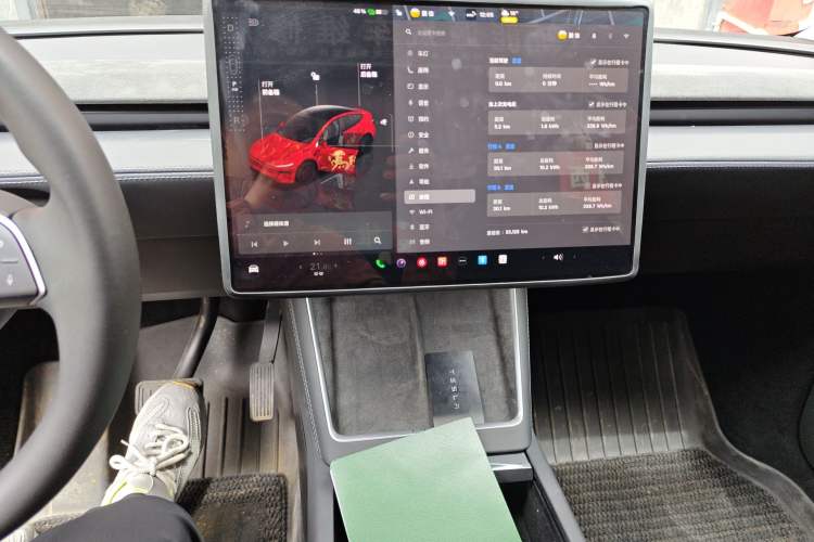 Used Tesla Model Y 2025 Long-Range All-Wheel Drive First Edition