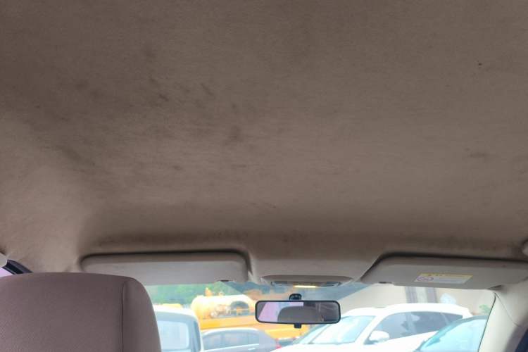 Used Ford Escort 2015 1.5L Manual Comfort Model Headliner