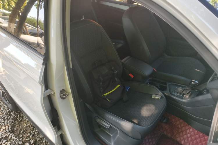 Used Volkswagen Tiguan L 2020 330TSI Automatic Two-Wheel Drive Luxury Edition China VI Standard