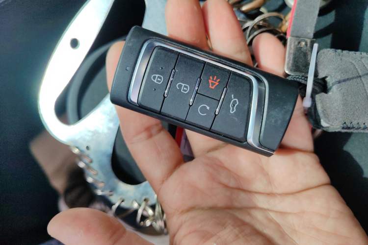 Used GAC Trumpchi GS5 2020 Advanced Model 270T Automatic Elite Edition Vehicle Key