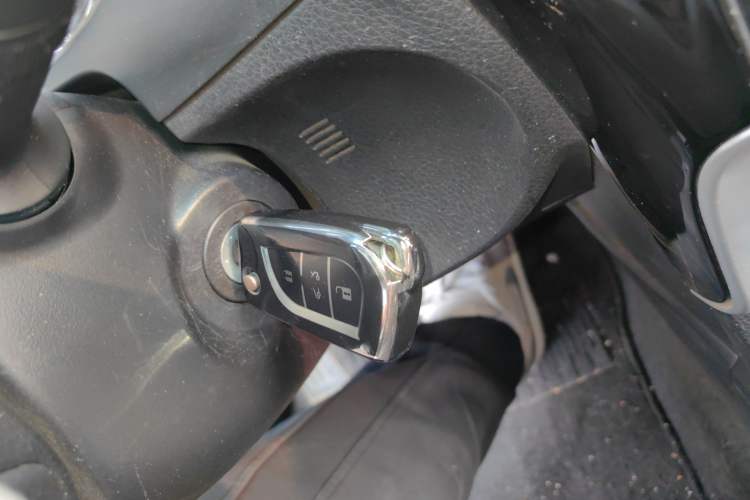 Used Toyota Corolla 2017 Revised Version 1.2T S-CVT GL
