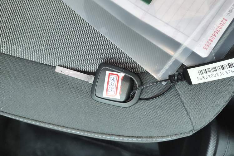 Used Wuling Hongguang MINIEV 2020 Zizai Version Lithium-NMC Vehicle Key