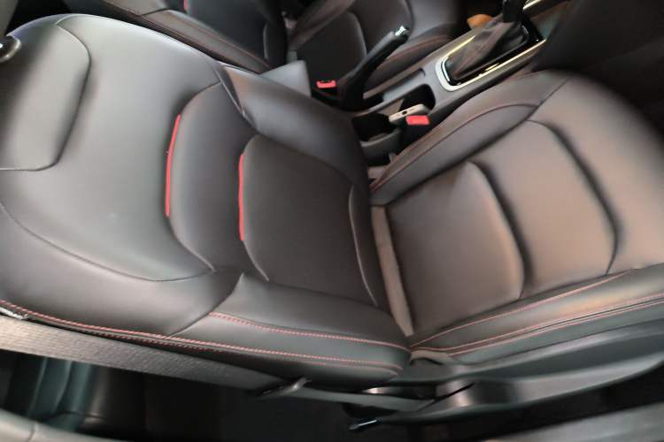 Used Chevrolet Monza 2020 Light Hybrid RS 330T Automatic Comfort Edition