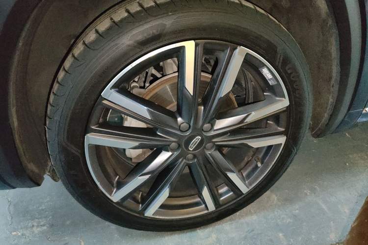 Used Geely Auto Monjaro L 2021 2.0TD DCT EVO Two-Wheel-Drive Flagship Version
