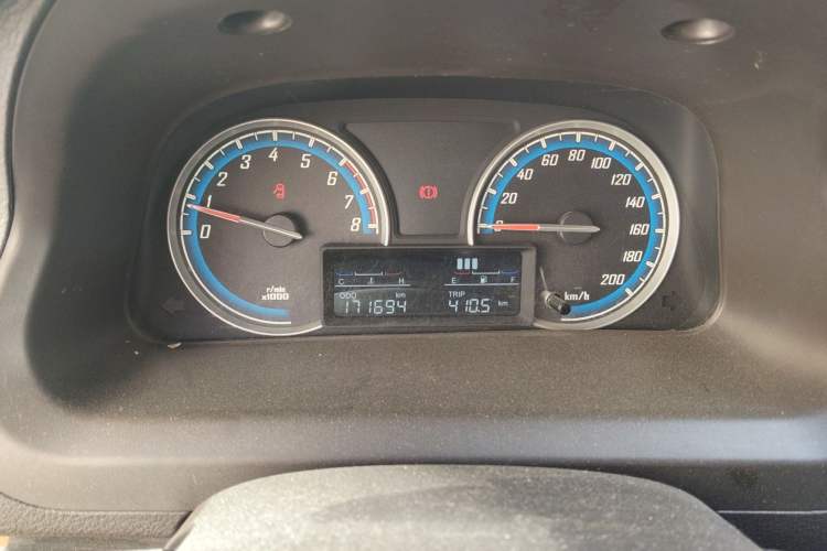 Used Baojun 730 2014 1.5L manual luxury trim 7 seats