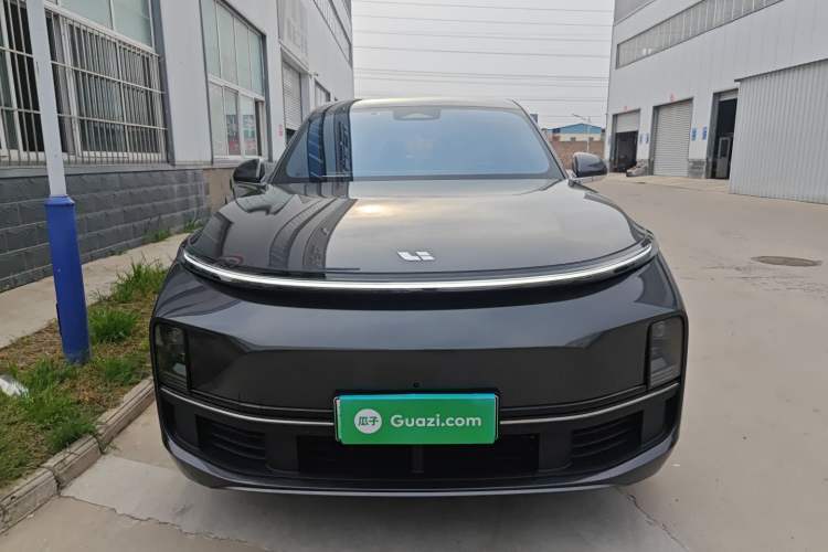 Used Li Auto L8 2024 Pro Model Front