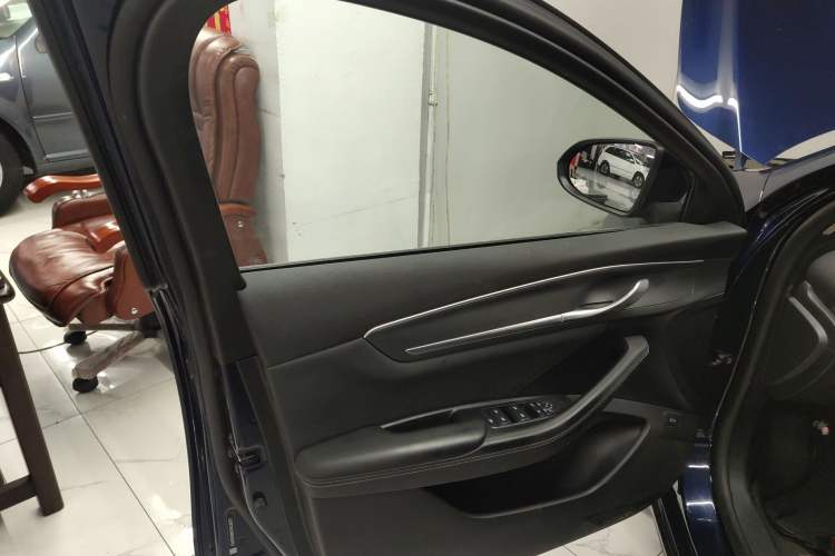 Used BYD Destroyer 05 2024 HONOR Edition DM-i 55KM Luxury Model
