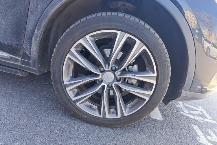 Used BYD Tang 2019 2.0T Automatic SmartConnect Prestige 5-Seater China VI Standard Right Front Wheel Hub