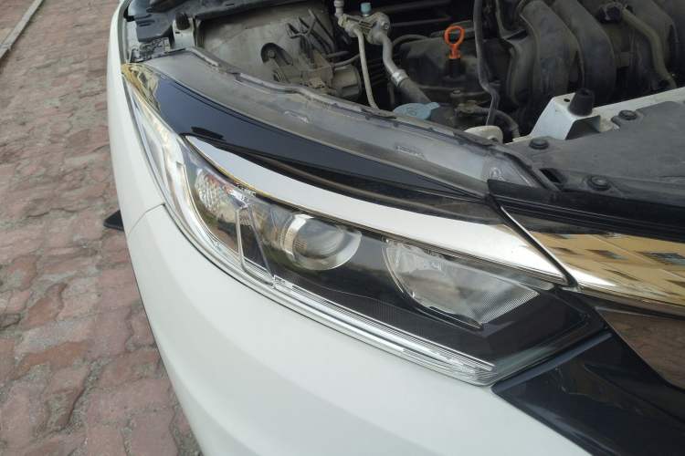 Used Honda Vezel 2019 1.5L CVT Pioneer Edition China VI
