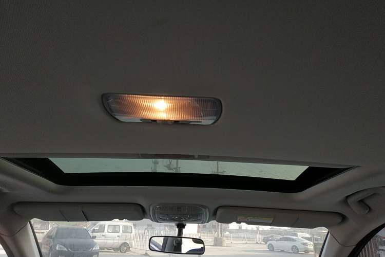 Used Haval H6 2015 Sport Edition 1.5T Automatic Two-Wheel Drive Luxury Model