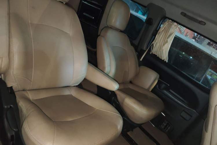 Used JAC Group Refine 2011 2.0L Shuttle Gasoline Standard Edition HFC4GA3