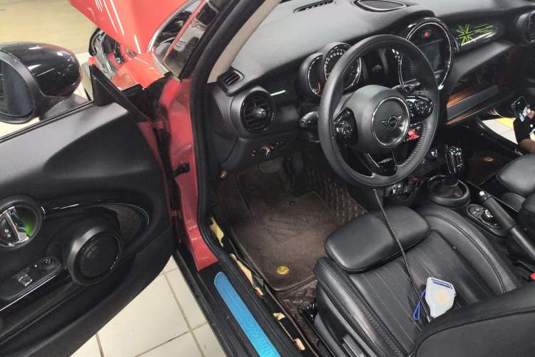 Used MINI 2020 2.0T COOPER S Classic Edition Driver Seat