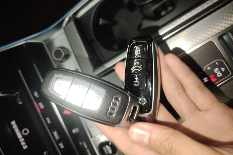 Used Audi A6L 2023 45 TFSI Prestige Elegant Edition
