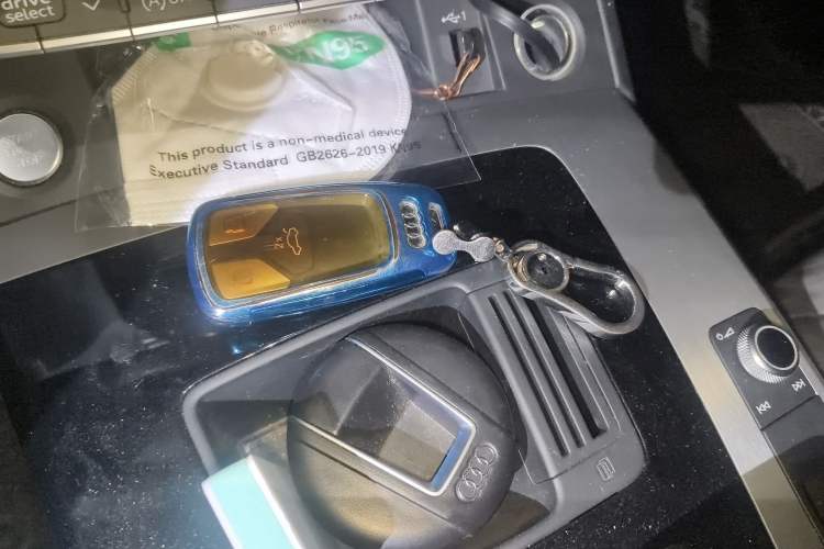 Used Audi Q5L 2022 40T Fashionable and Dynamic Model
