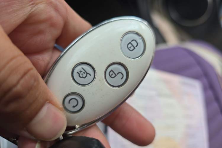 Used BYD Song New Energy 2017 Song DM 1.5TID All-Wheel Drive Luxury Model
