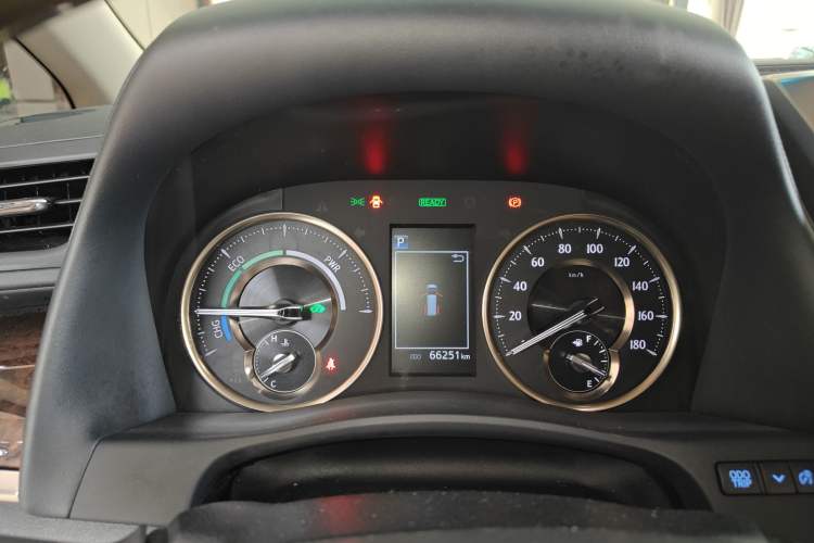 Used Toyota Alphard 2021 Dual-Engine 2.5L Luxury Edition