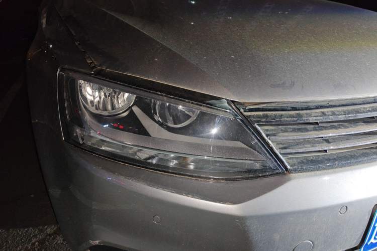 Used Volkswagen Sagitar 2012 1.4TSI Automatic Luxury Edition