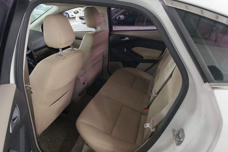 Used Ford Focus 2015 Sedan 1.6L Automatic Comfort Model