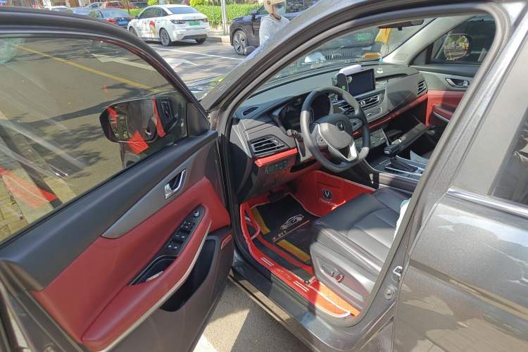 Used CHANGAN CS75 2023 Enjoy Edition 1.5T DCT Prestige Version