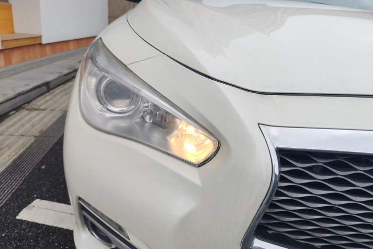 Used Infiniti Q50L 2016 2.0T Comfort Edition
